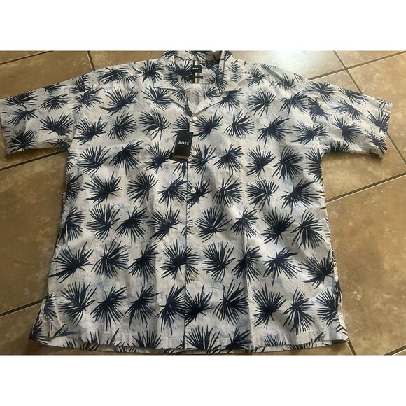 NWT Hugo Boss L Cotton Printed Casual SS Shirt Relaxed Fit